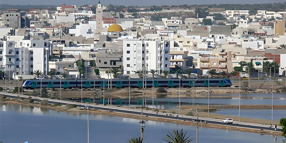 When you arrive at Monastir Airport, you will cross by car or train towards the city ...